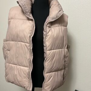 Old Navy Light pink XL cropped puffer
